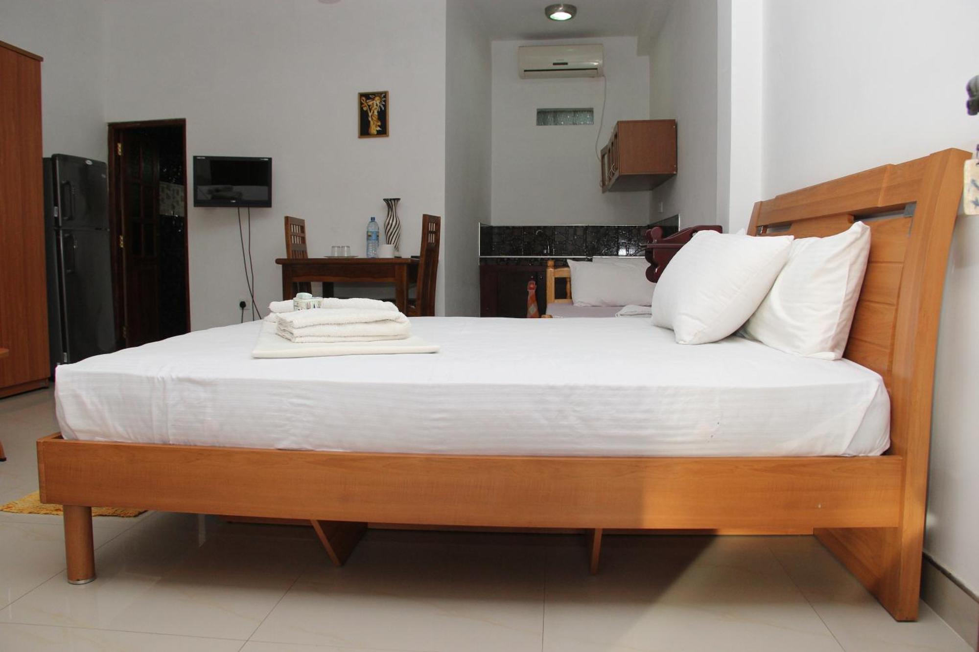 Shanith Guesthouse Negombo Oda fotoğraf
