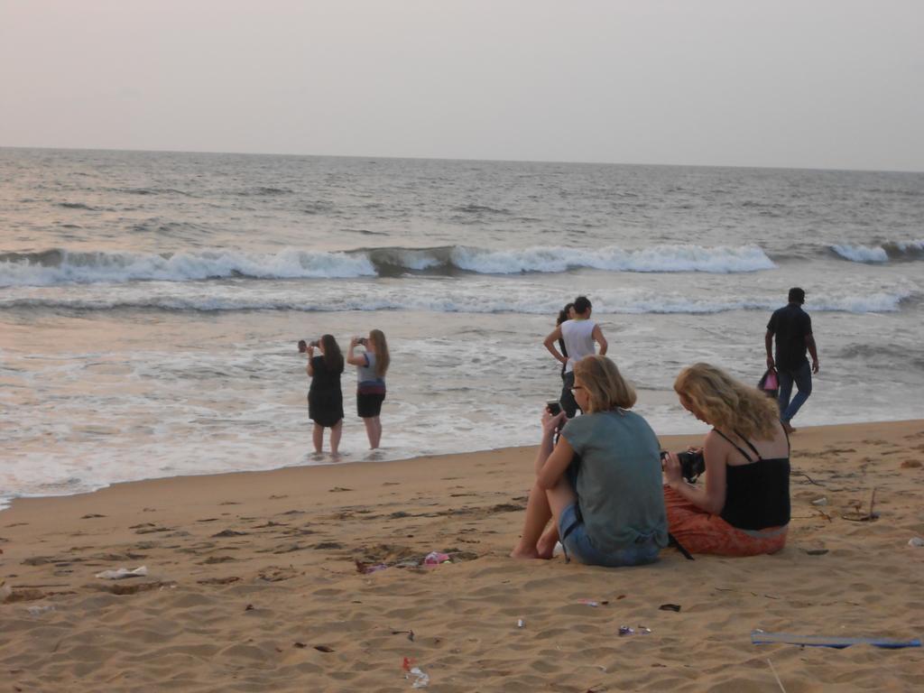 Shanith Guesthouse Negombo Dış mekan fotoğraf