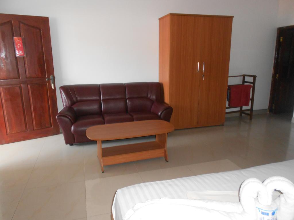 Shanith Guesthouse Negombo Dış mekan fotoğraf