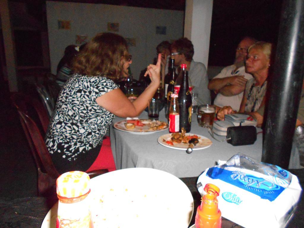Shanith Guesthouse Negombo Dış mekan fotoğraf