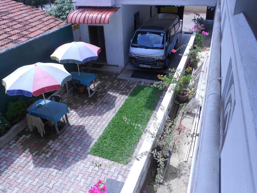 Shanith Guesthouse Negombo Dış mekan fotoğraf