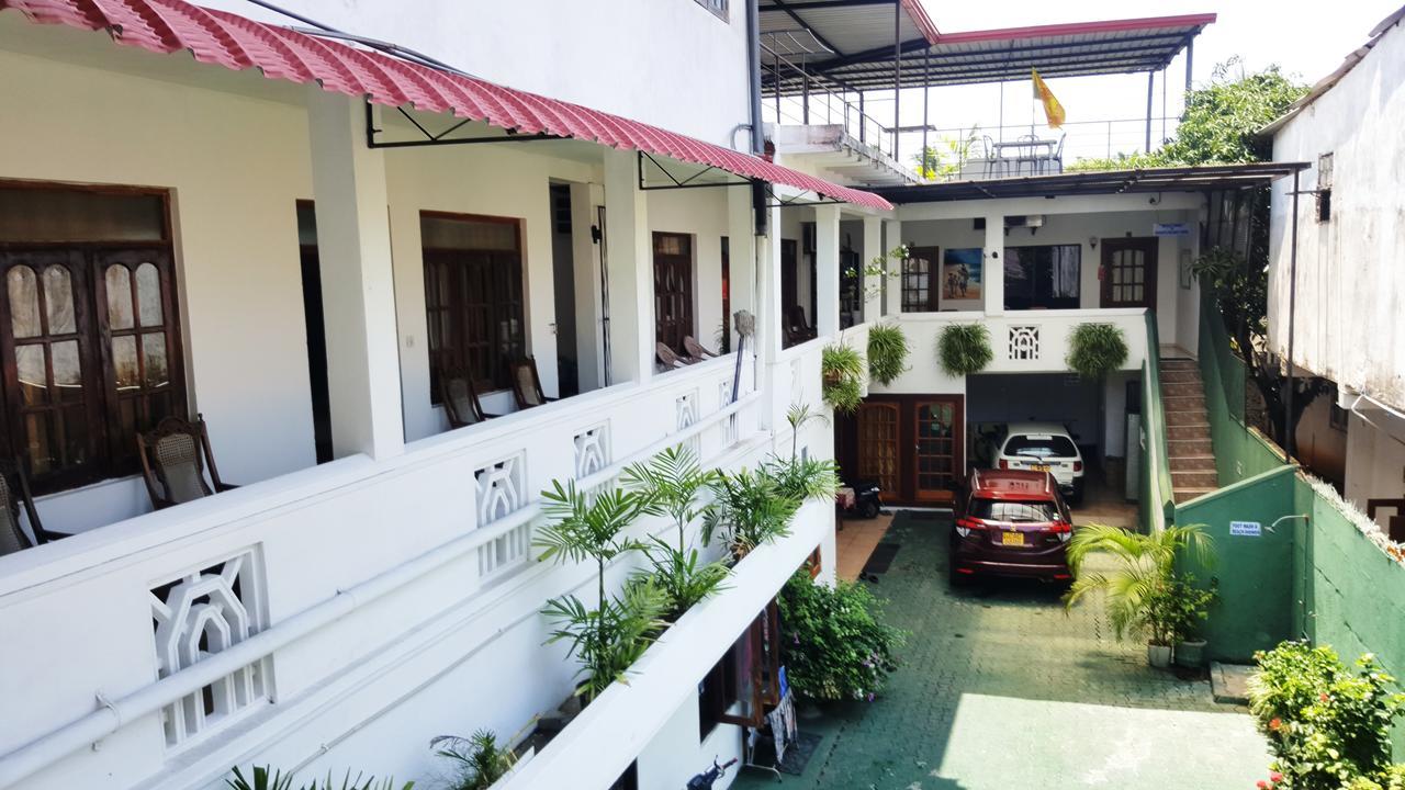 Shanith Guesthouse Negombo Dış mekan fotoğraf