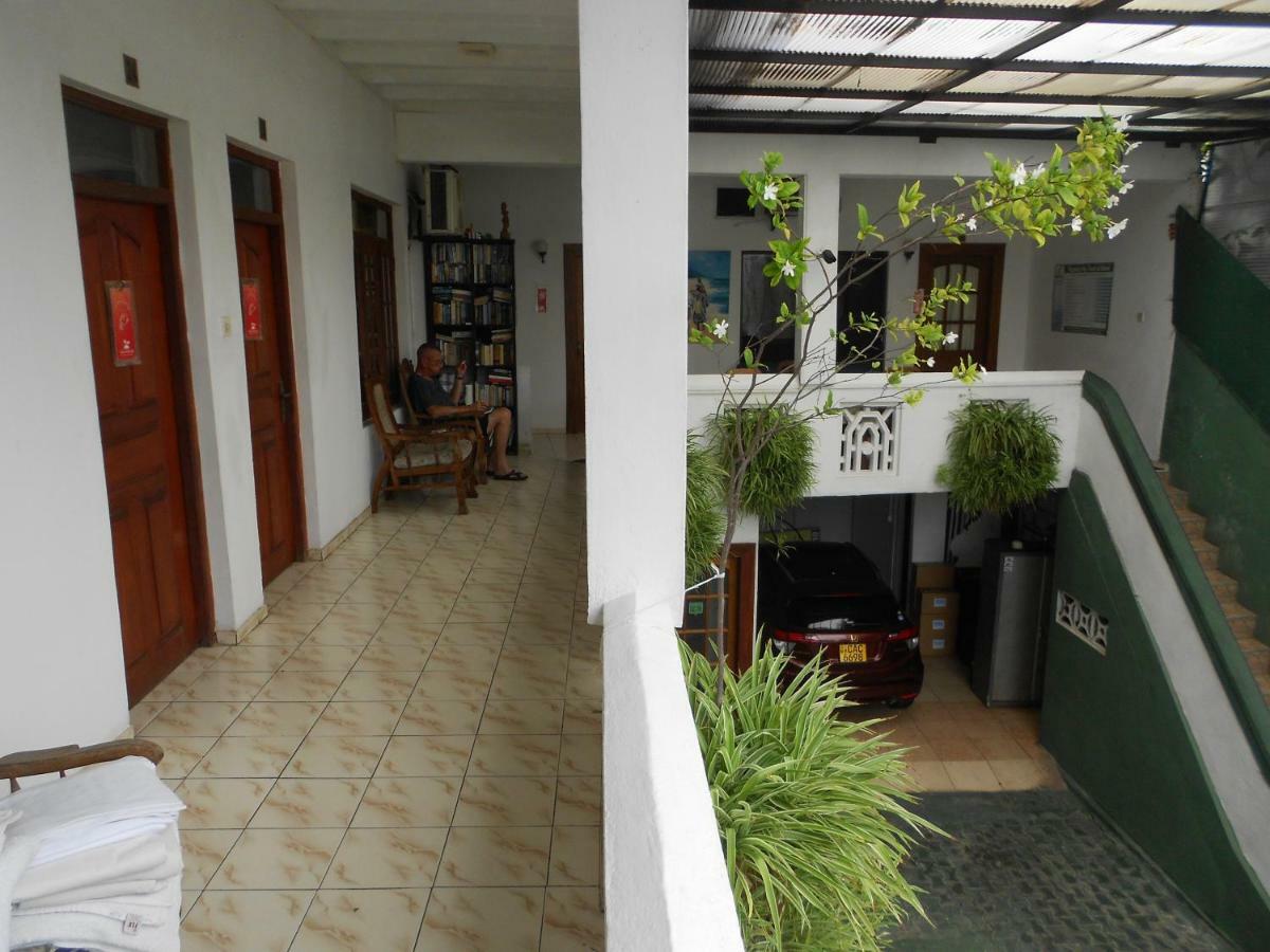 Shanith Guesthouse Negombo Dış mekan fotoğraf